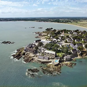 https://domaine-de-rochevilaine.inbrittany.com